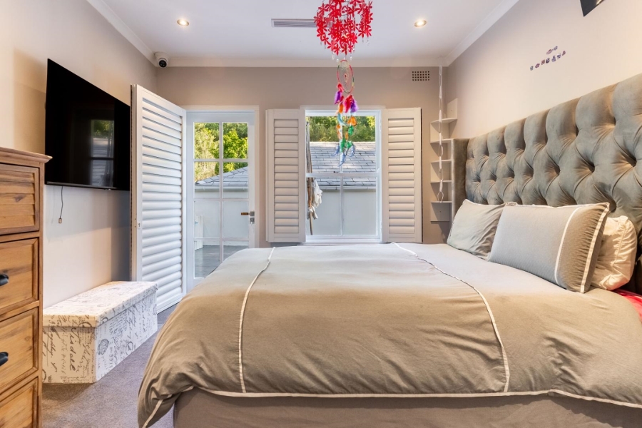 4 Bedroom Property for Sale in Constantia Western Cape